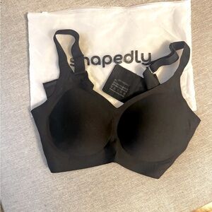 NWT Black Shapedly Essentials Smoothing Comfort
Wireless Bra 3xl